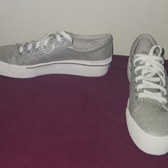 Keds Jump Kick Gray  Women Size 7.5 Pre Owned  Excellent  Condition - Picture 3 of 8